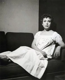 lola-alvarez_bravo